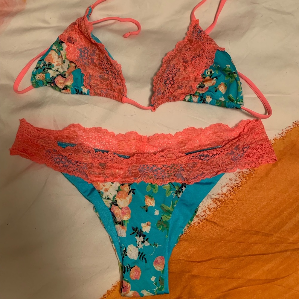 Beach bunny bikini